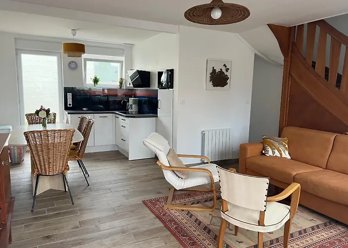 Hébergement de vacances Maison à 250m De La 6 Couchages